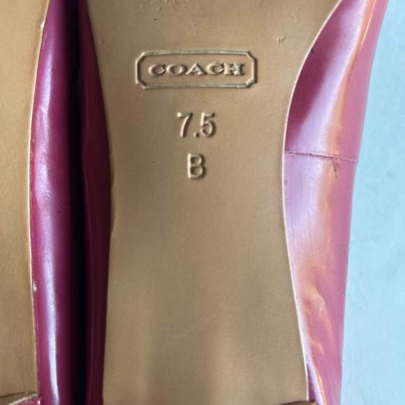 Coach Pink Patent Leather Bow Point Toe Heels size 7.5 - Picture 10 of 12
